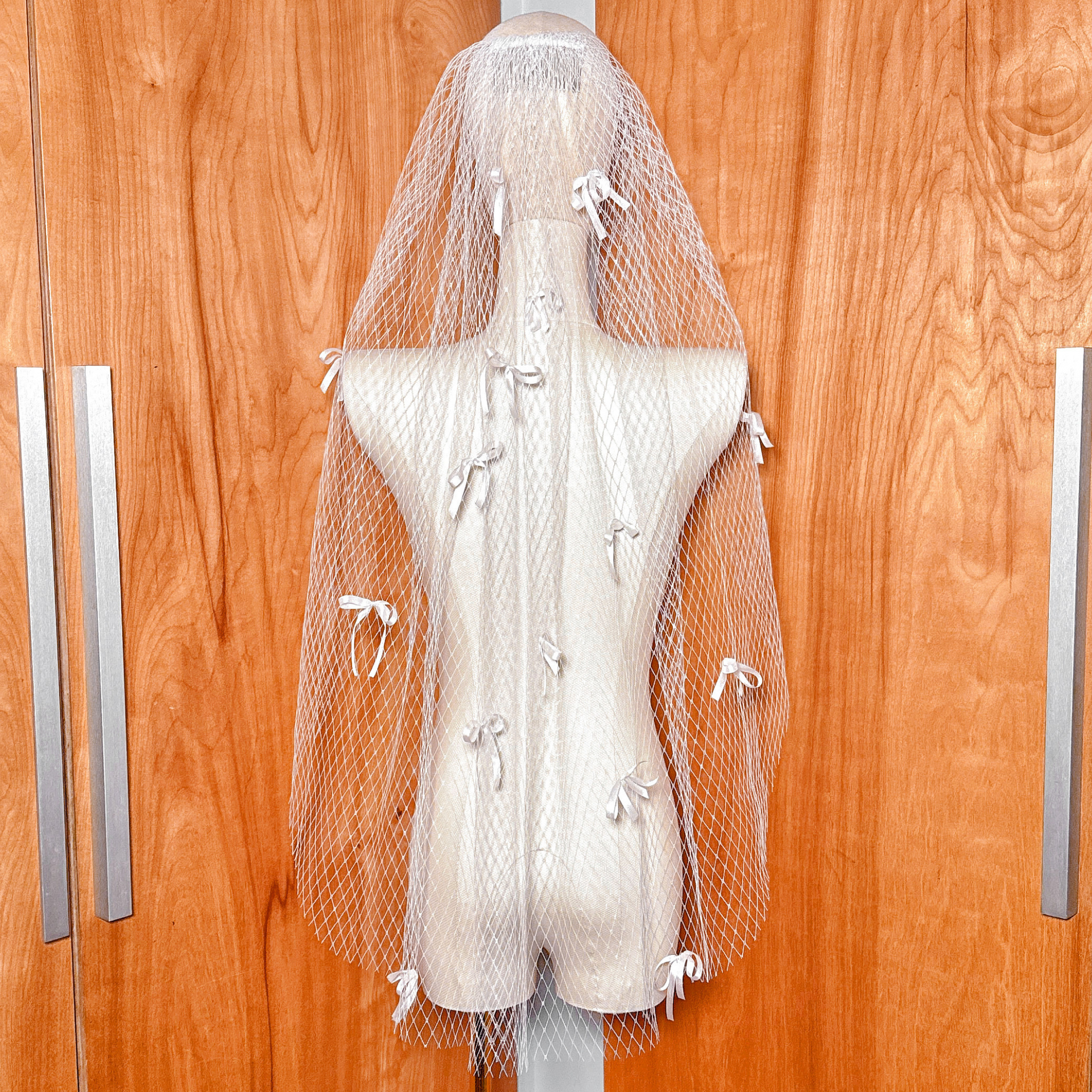 BRIGITTE | Hip Length Veil with Silk Bows