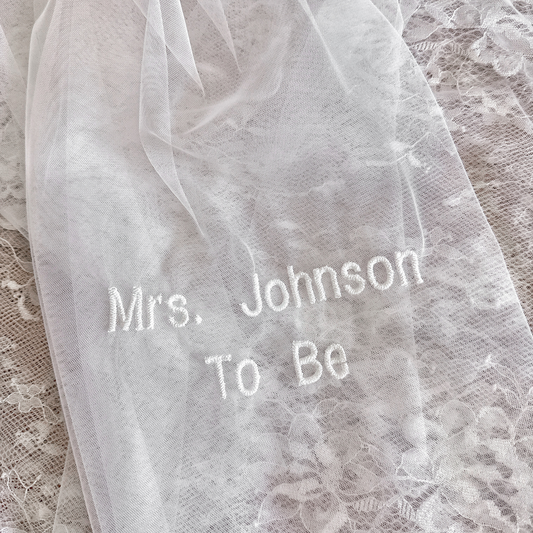 MARGO VEIL