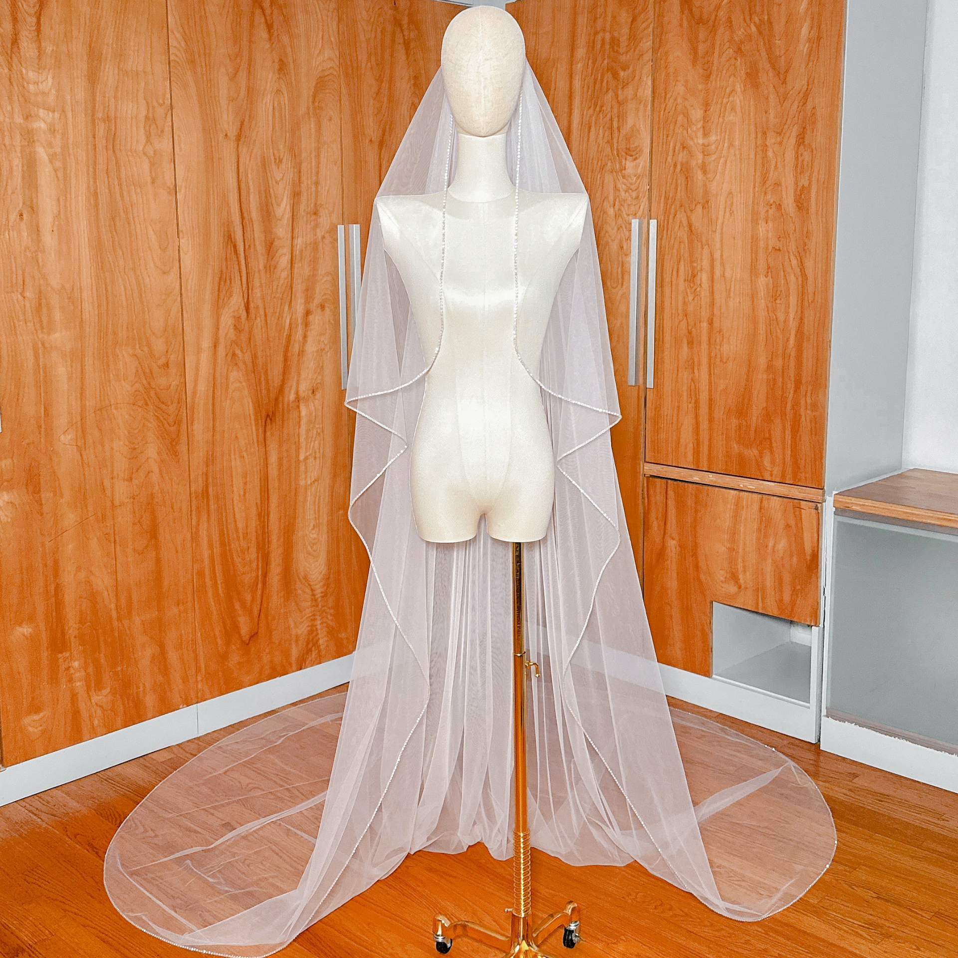 SEREN | Cascade Cathedral Veil with Rhinestone Edge