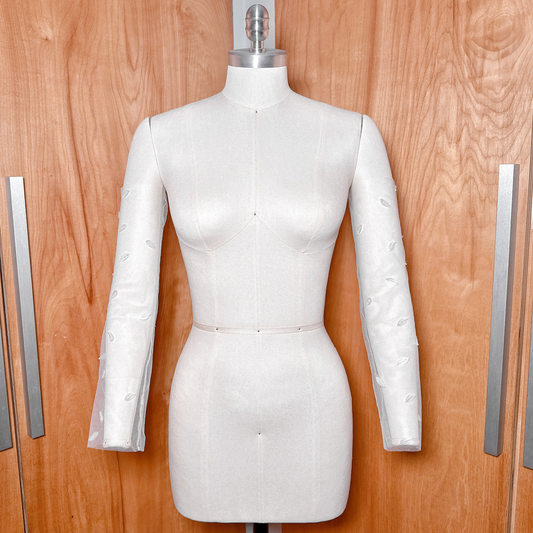 Petal Illusion Sleeves – AMABEL
