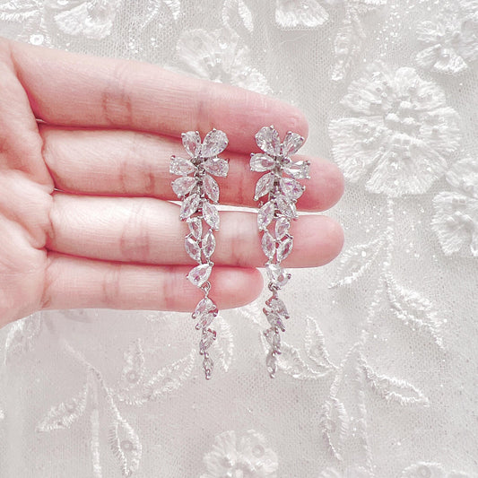 Boho Clip-On Leaf Cluster Earrings - JAELYN