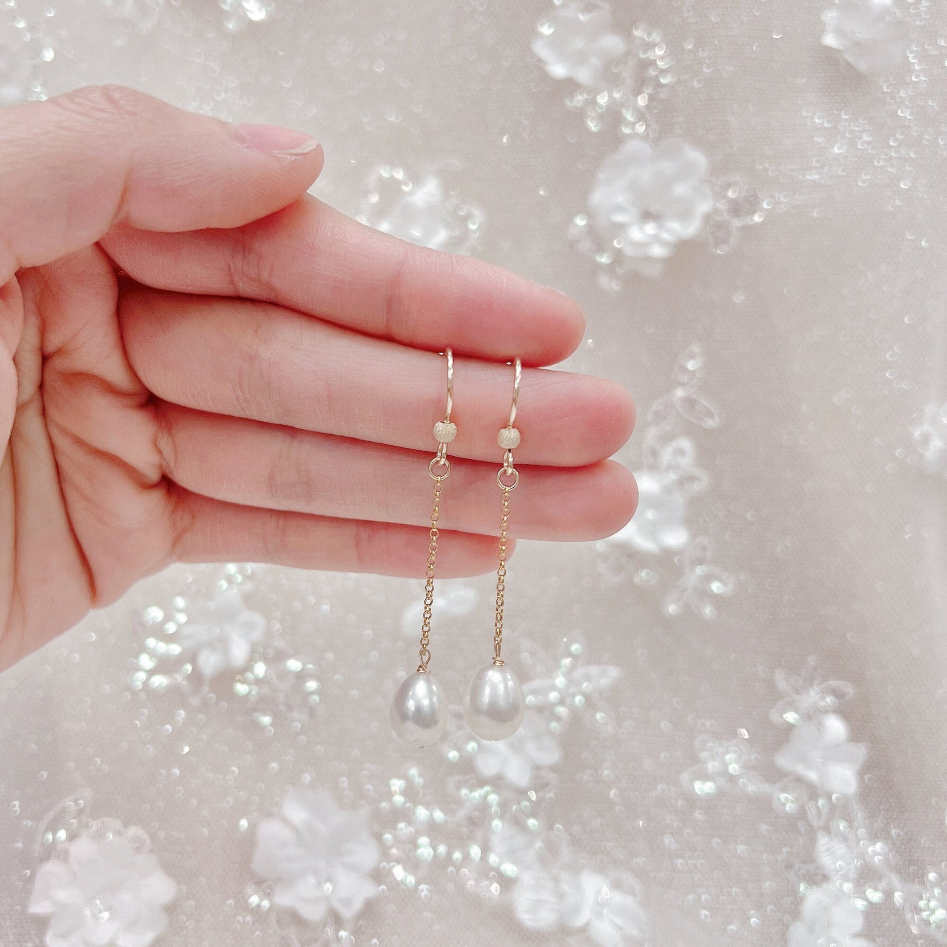 PERSEPHONIE | Long Pearl Earrings