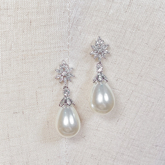 Pearl Dangle Earrings - ANYA