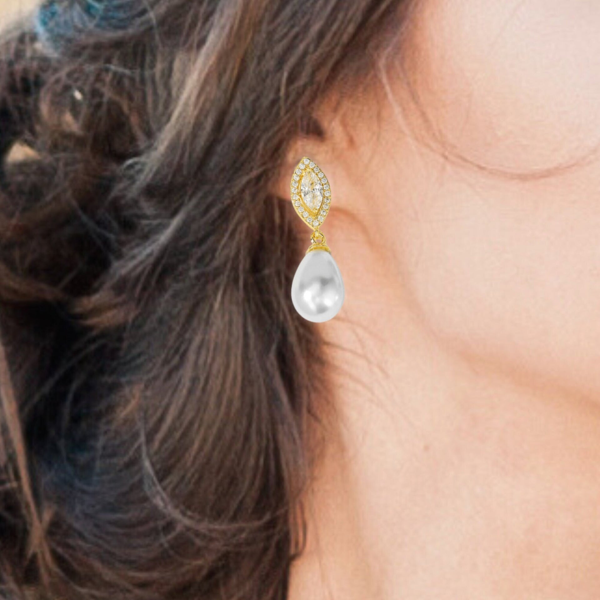 Pearl Teardrop Earrings