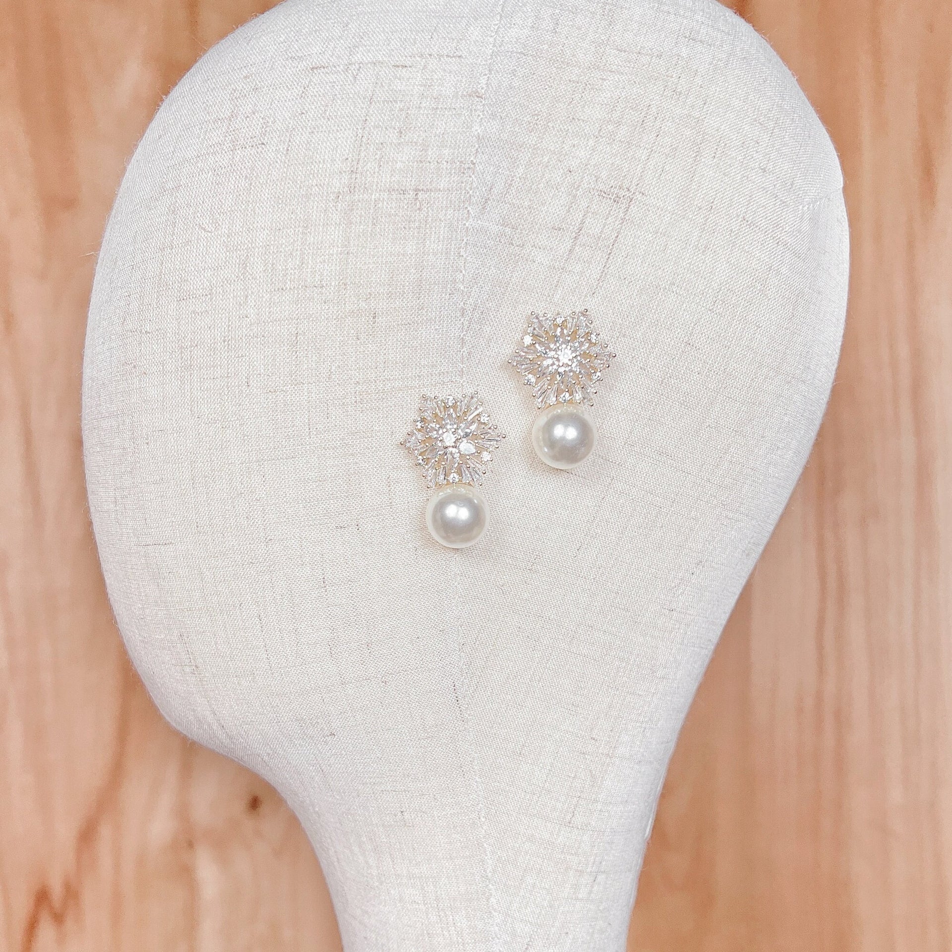 Gold Pearl Drop Earrings