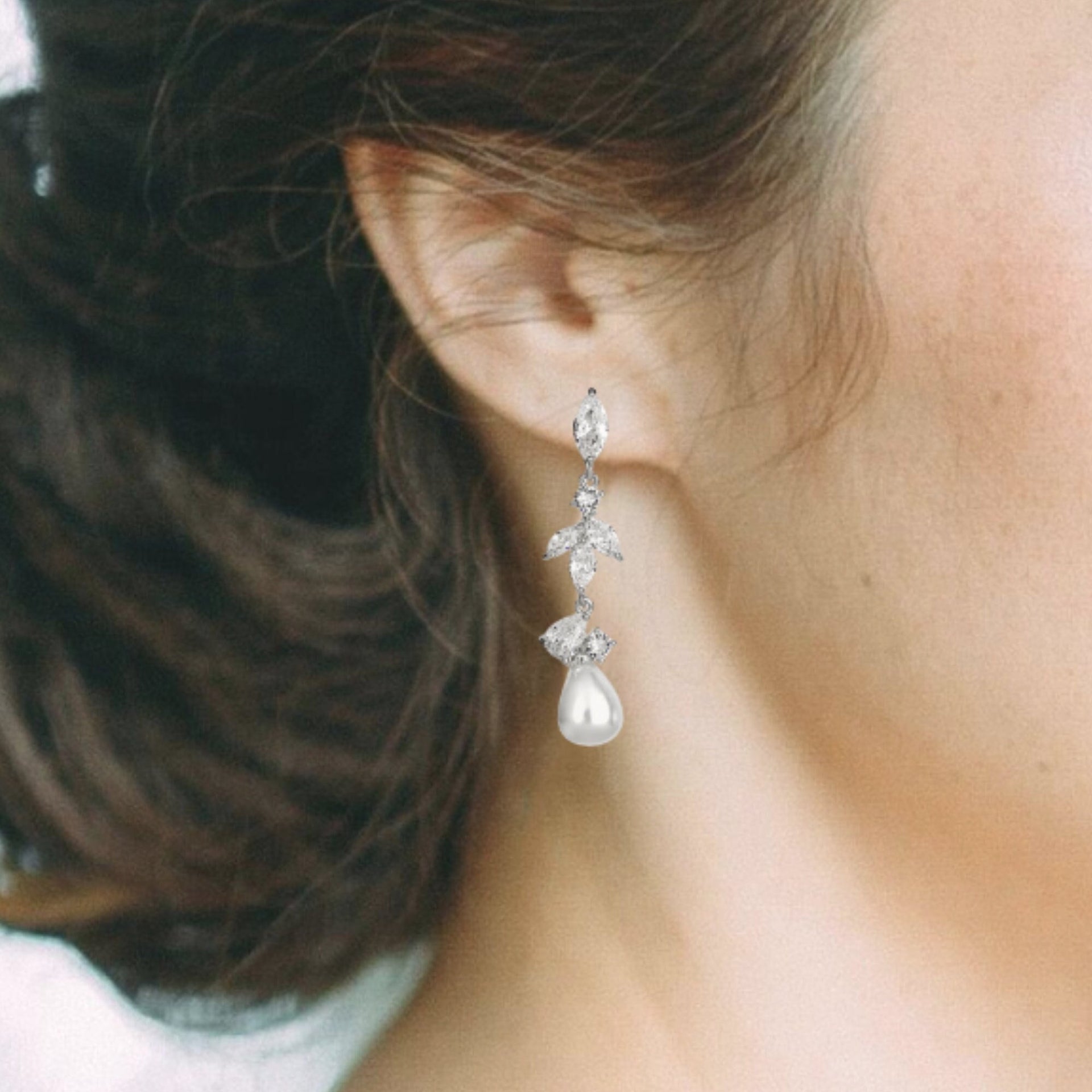 Pearl Teardrop Earrings