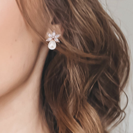 Crystal Pearl Earrings - RAYEN