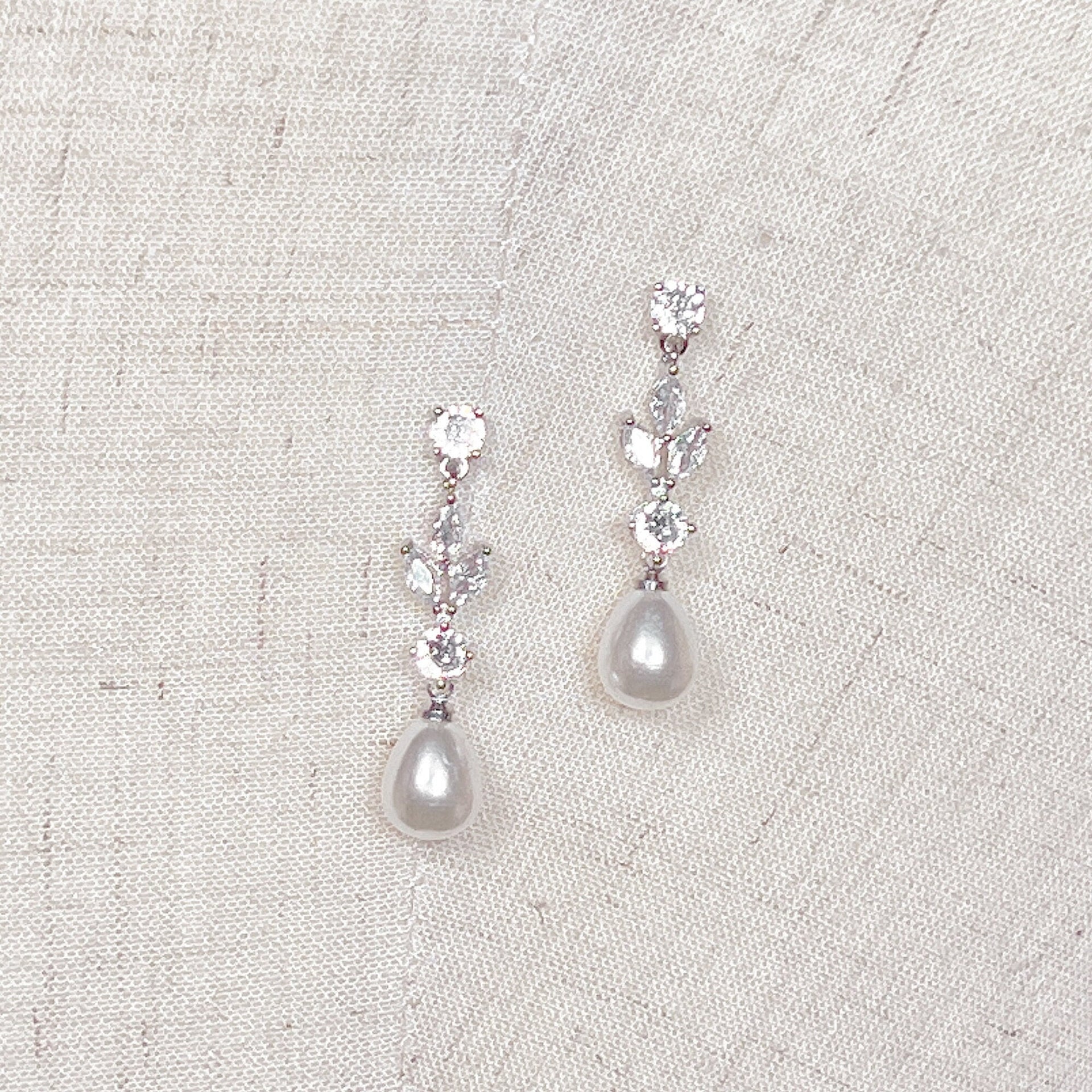 Simple Pearl Drop Earrings