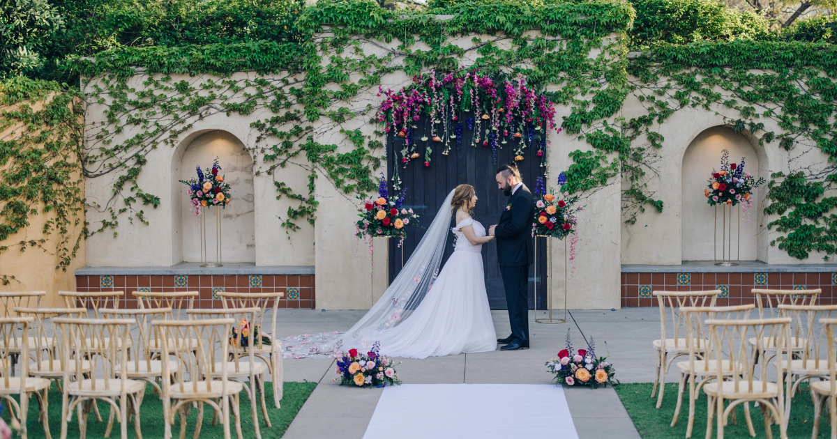 How to Keep Your Cathedral Veil Secure