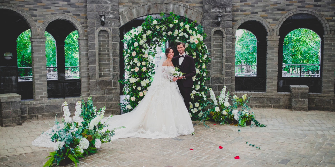 The Ultimate Guide to Wedding Veil Shapes & Silhouettes
