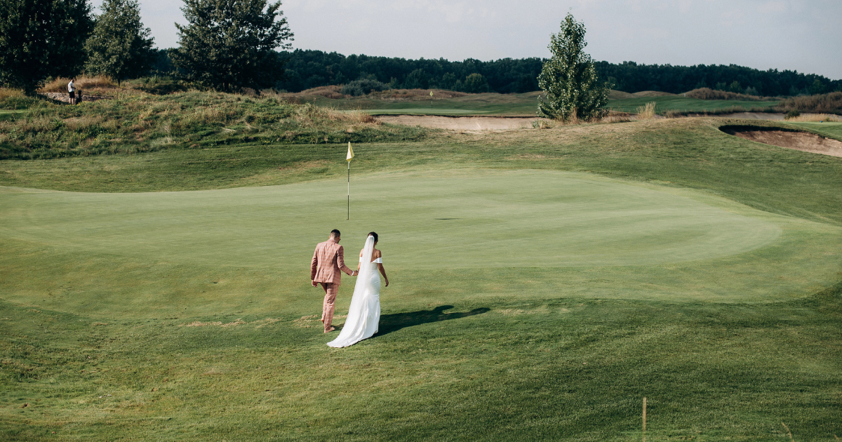 What Is an Angel Cut Veil? A Bridal Style Guide