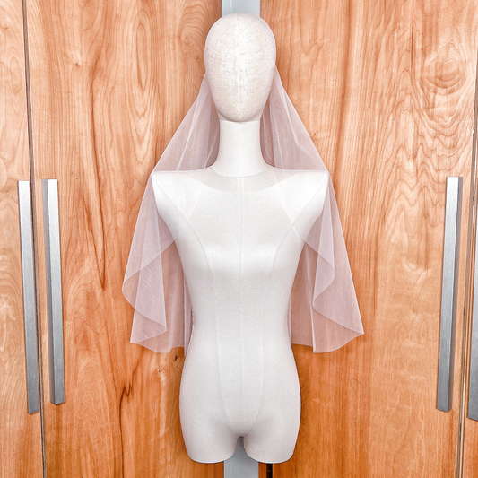 Single Tier Elbow Length Tulle Veil with Raw Edge – CORA