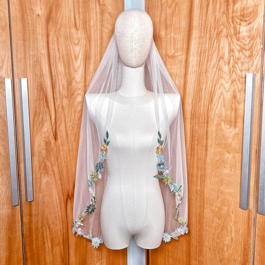 MARLOW VEIL