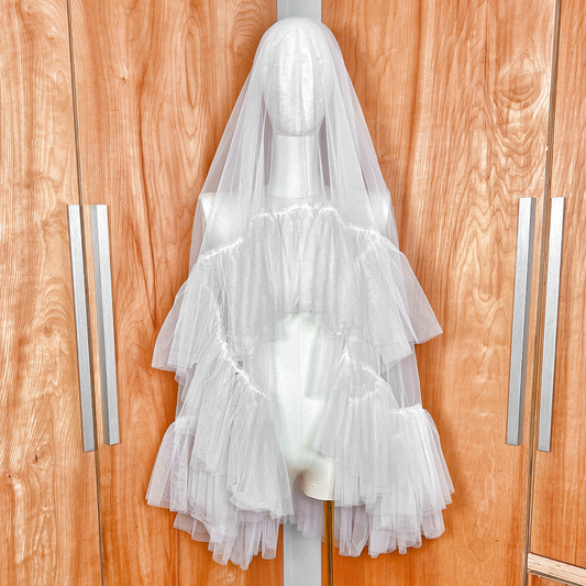 Ruffle Veil with Blusher: Fingertip, Chapel & Cathedral Length – MASON