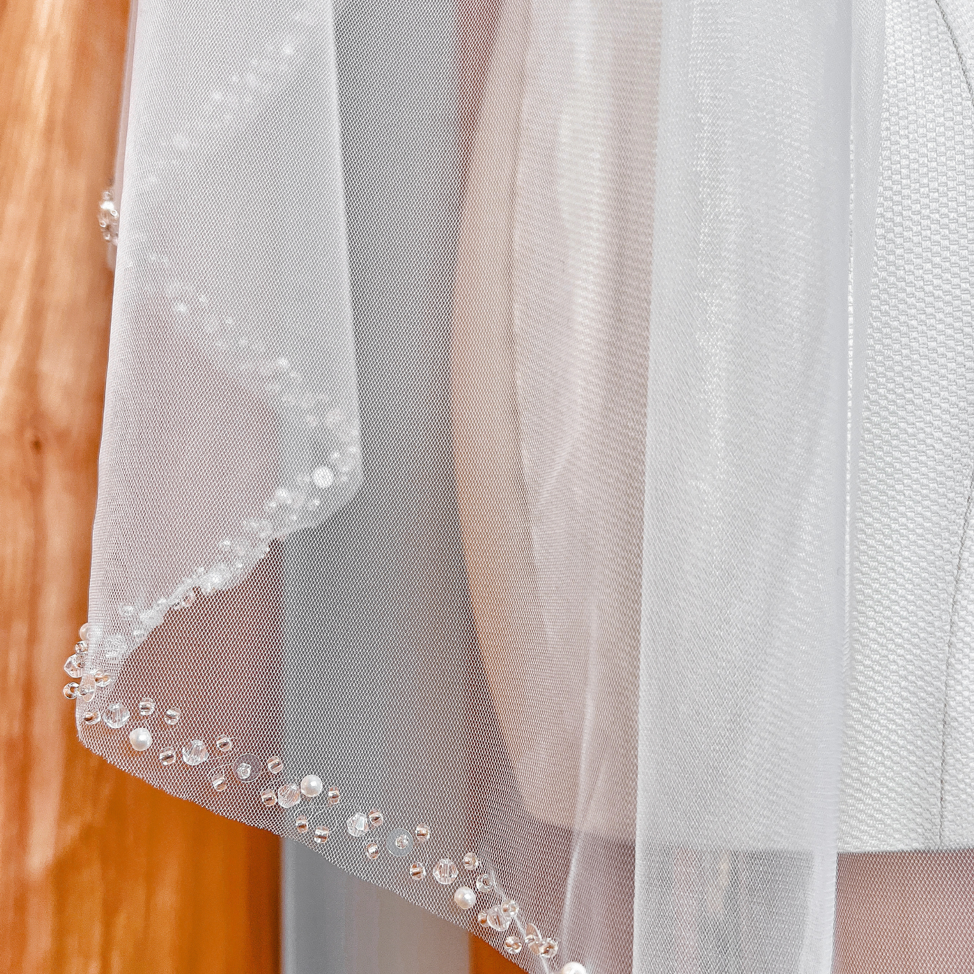 MORGAN | Pearl and Crystal Beaded Edge Veil