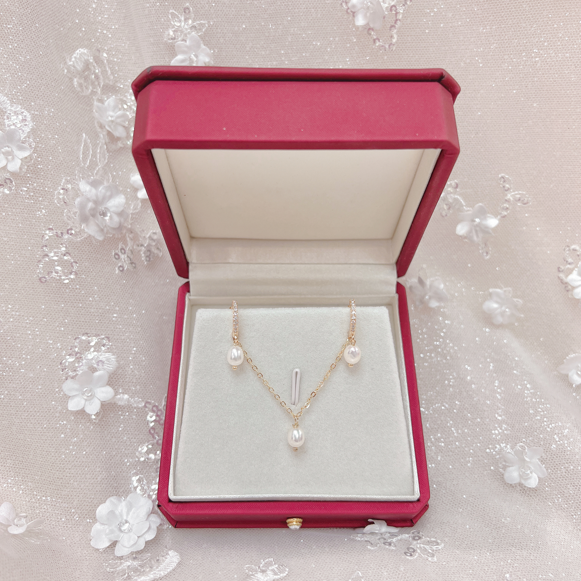 Real Delicate Single Pearl Set