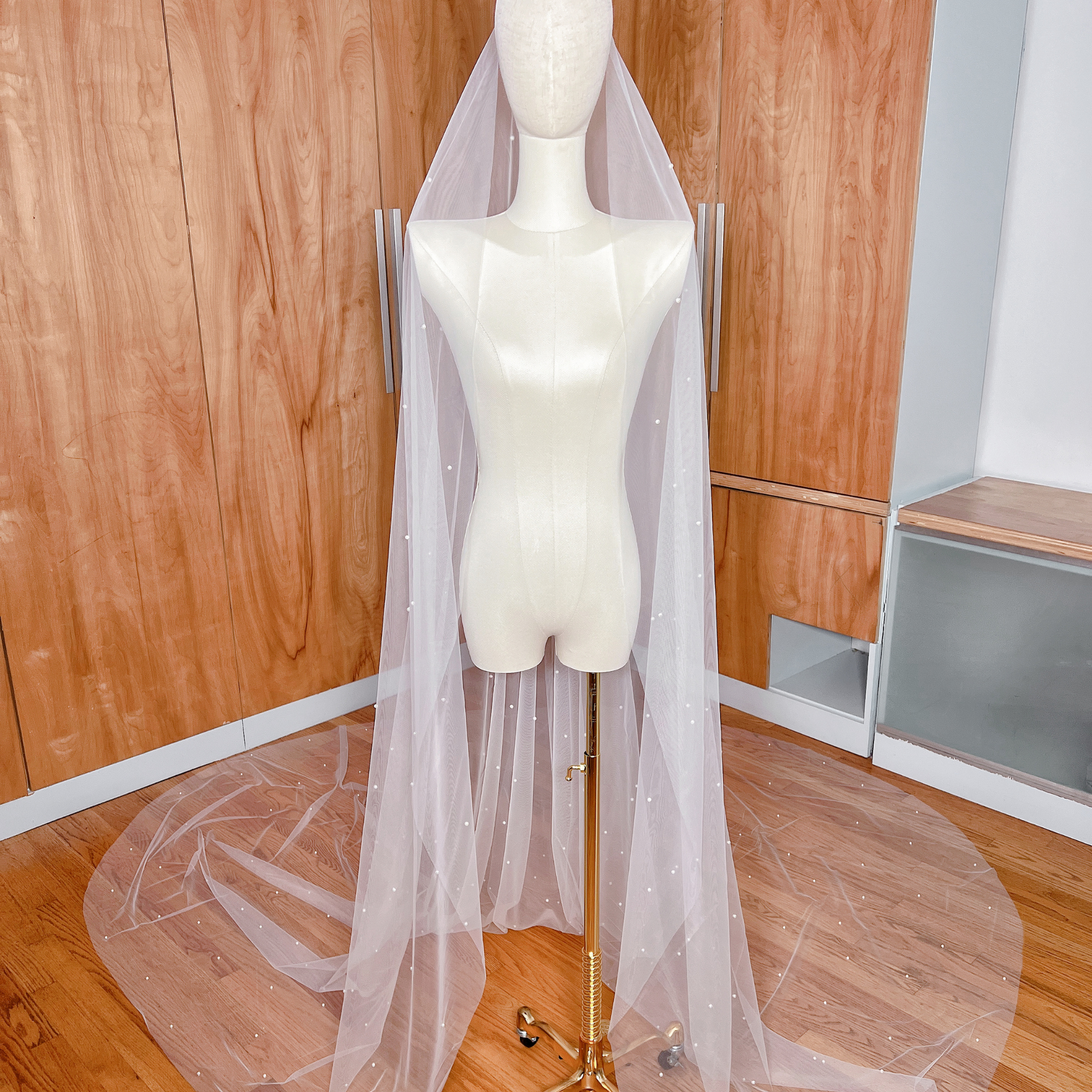 CLAIRE | Long Pearl Veil