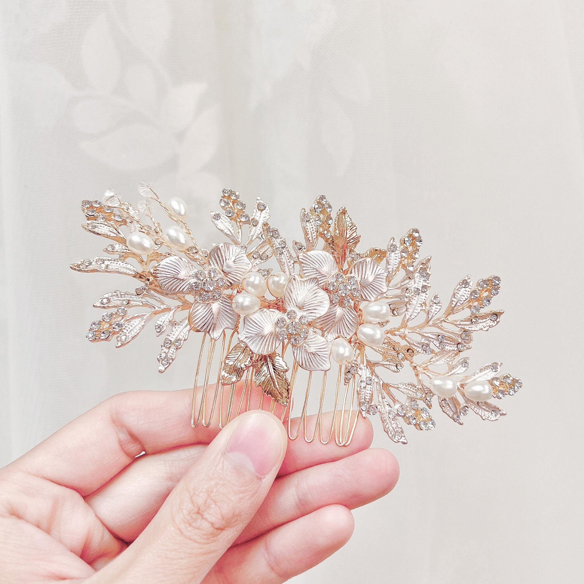 Pearl & Floral Bridal Comb