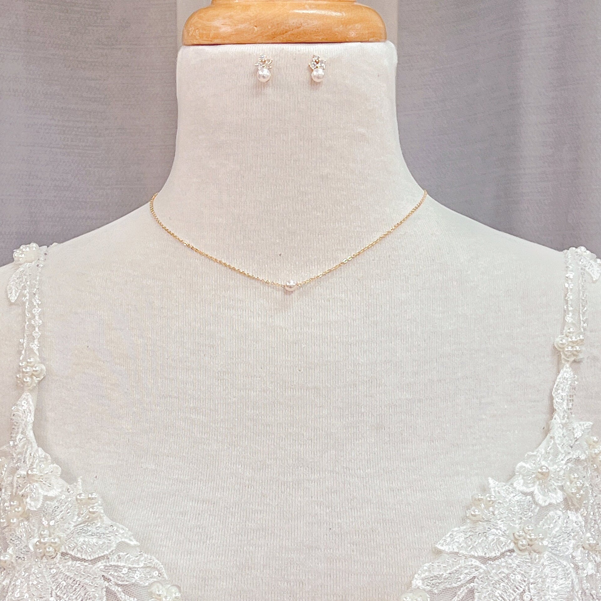 Dainty Real Pearl Necklace Set