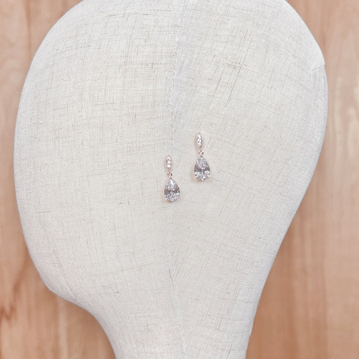 Minimalist Hanging Earrings