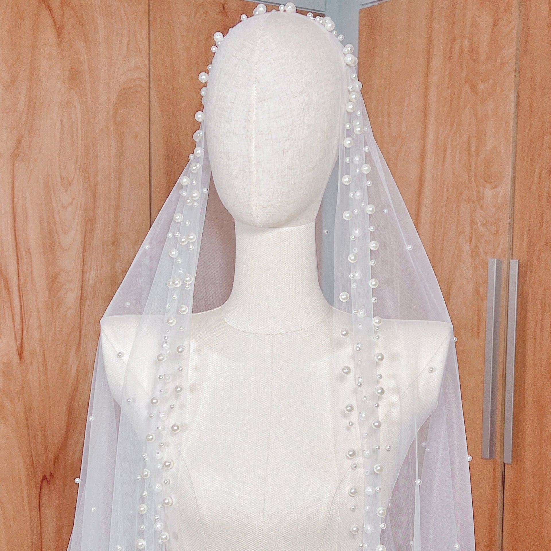 Cathedral Pearl Veil